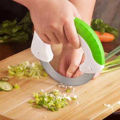 Rolling Knife Circular Kitchen Cutter Pizza Wheel Knife Pastry Cutter Vegetable Chopper