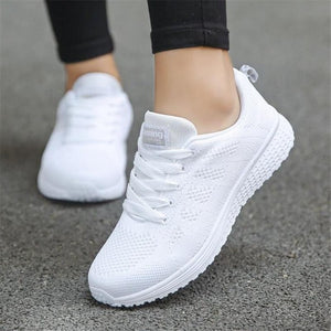 Fast delivery Women casual shoes fashion breathable Walking mesh lace up flat shoes